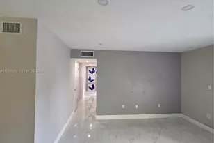 4490 W 19th Ct, Hialeah, FL 33012 - Photo 52