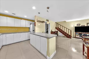 5287 NW 193rd Ln, Miami Gardens, FL 33055 - Photo 12