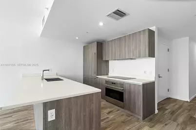 801 S Miami Ave #3704, Miami, FL 33130 - Photo 2