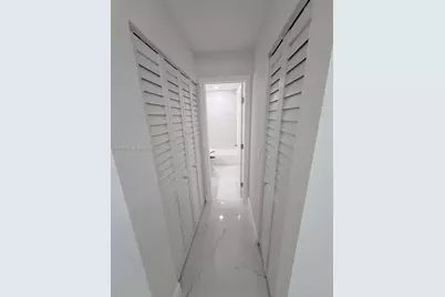 1300 Wiley St #2, Hollywood, FL 33019 - Photo 8