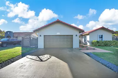 17020 SW 149th Ave, Miami, FL 33187 - Photo 8