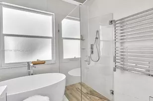 357 NW 154 Ave, Pembroke Pines, FL 33028 - Photo 10