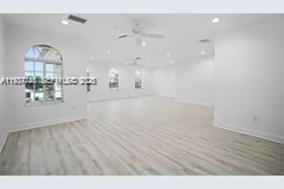 14620 NW 17th Dr, Miami, FL 33167 - Photo 8