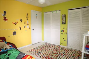 1131 SW 109th Ave, Pembroke Pines, FL 33025 - Photo 14