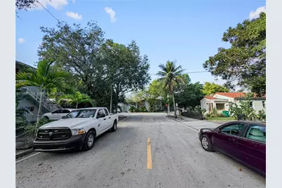426 NE 77th St #428, Miami, FL 33138 - Photo 20