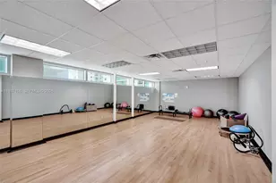 7930 East Dr, North Bay Village, FL 33141 - Photo 28