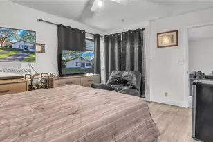 3926 S Arelia Dr S, Delray Beach, FL 33445 - Photo 14