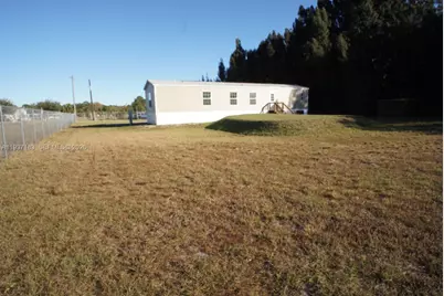 130 N Granja St, Clewiston, FL 33440 - Photo 10