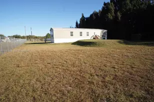 130 N Granja St, Clewiston, FL 33440 - Photo 10