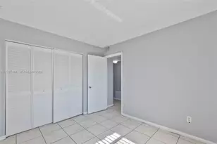 9704 Hammocks Blvd, Miami, FL 33196 - Photo 24