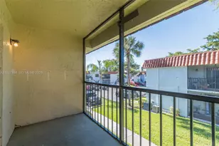 9704 Hammocks Blvd, Miami, FL 33196 - Photo 26