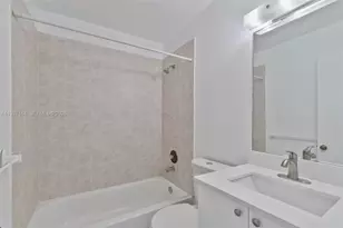 9704 Hammocks Blvd, Miami, FL 33196 - Photo 22