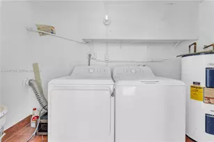 5208 NE 5th Ave, Oakland Park, FL 33334 - Photo 22