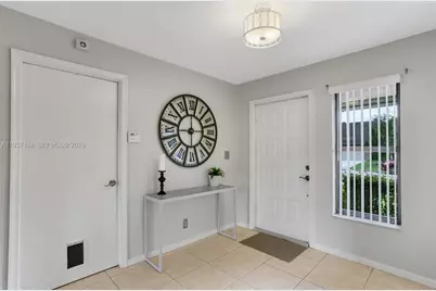 11905 Donlin Dr, Wellington, FL 33414 - Photo 10