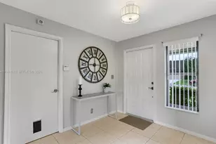 11905 Donlin Dr, Wellington, FL 33414 - Photo 10