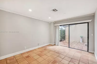 8101 NW 71st Ct, Tamarac, FL 33321 - Photo 22