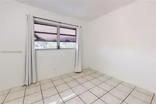 580 Egret Dr, Hallandale Beach, FL 33009 - Photo 22