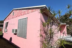 260 NW 52nd Ave, Miami, FL 33126 - Photo 2