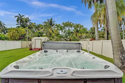 1340 Jackson St, Hollywood, FL 33019 - Photo 34