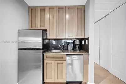 405 N Ocean Blvd #103, Pompano Beach, FL 33062 - Photo 24