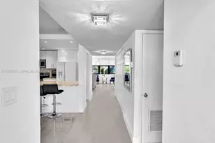 20401 NE 30th Ave, Aventura, FL 33180 - Photo 8