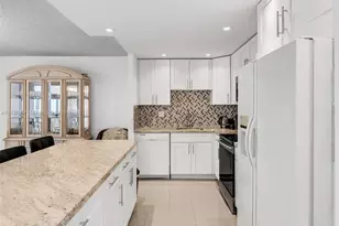 20401 NE 30th Ave, Aventura, FL 33180 - Photo 2