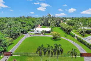 5300 SW 162nd Ave, Southwest Ranches, FL 33331 - Photo 2
