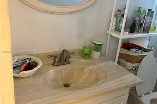 8351 Sands Point Blvd, Tamarac, FL 33321 - Photo 12