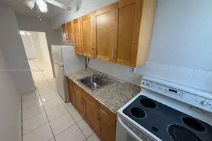 1451 NE 170th St, North Miami Beach, FL 33162 - Photo 8