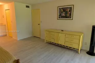 6080 NW 44th St, Lauderhill, FL 33319 - Photo 16