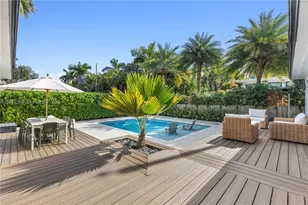 800 NE 72nd St, Miami, FL 33138 - Photo 30