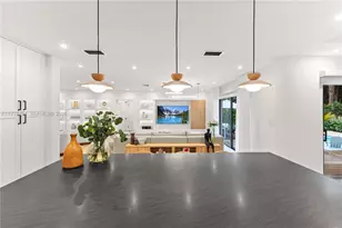 800 NE 72nd St, Miami, FL 33138 - Photo 6