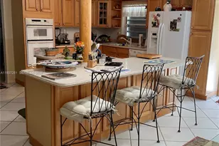 2808 NE 27th St, Fort Lauderdale, FL 33306 - Photo 14