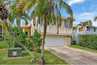 22020 SW 100th Pl #1, Cutler Bay, FL 33190 - Photo 10