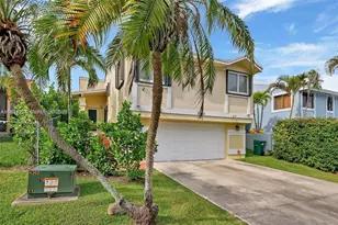 22020 SW 100th Pl, Cutler Bay, FL 33190 - Photo 10