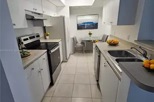 5085 NW 7th St, Miami, FL 33126 - Photo 18