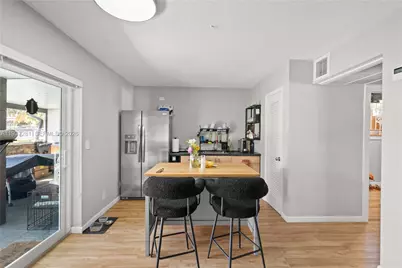 1016 NE 4th Ct, Hallandale Beach, FL 33009 - Photo 18