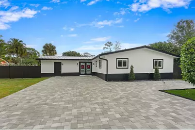 45 Akron Rd, Lake Worth, FL 33467 - Photo 2