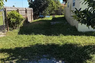 3009 NW 204th Terrace, Miami Gardens, FL 33056 - Photo 2