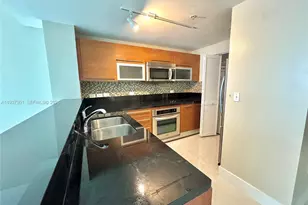 253 NE 2nd St, Miami, FL 33132 - Photo 2
