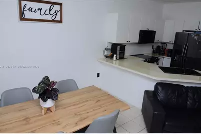 12505 SW 124th Ct, Miami, FL 33186 - Photo 4