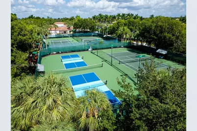 903 NW 167th Ave, Pembroke Pines, FL 33028 - Photo 80