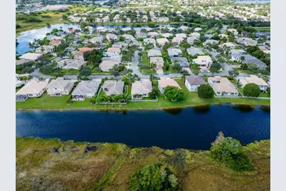 903 NW 167th Ave, Pembroke Pines, FL 33028 - Photo 62