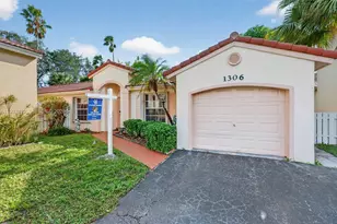 1306 NW 125th Terrace, Sunrise, FL 33323 - Photo 2