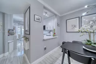 7785 NW 22nd Ct, Pembroke Pines, FL 33024 - Photo 14