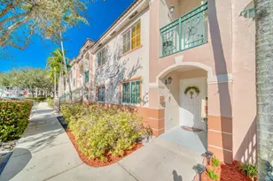 7785 NW 22nd Ct, Pembroke Pines, FL 33024 - Photo 4