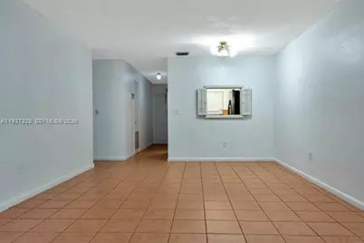 3033 NW 43rd Ave #109, Lauderdale Lakes, FL 33313 - Photo 4