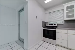 1428 Euclid Ave, Miami Beach, FL 33139 - Photo 14