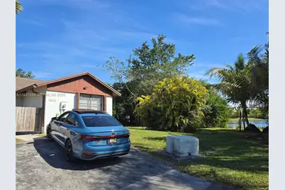 1575 Owl Rd #0, Homestead, FL 33035 - Photo 10