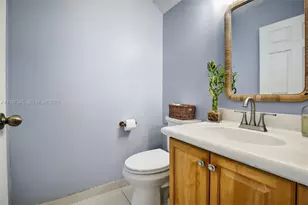 13174 NW 9th Ct, Pembroke Pines, FL 33028 - Photo 26